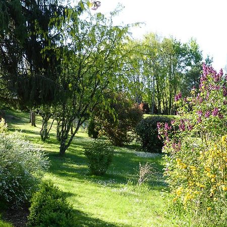 Studio De Charme Abelia Guest House Saint-Crepin-et-Carlucet Exterior photo