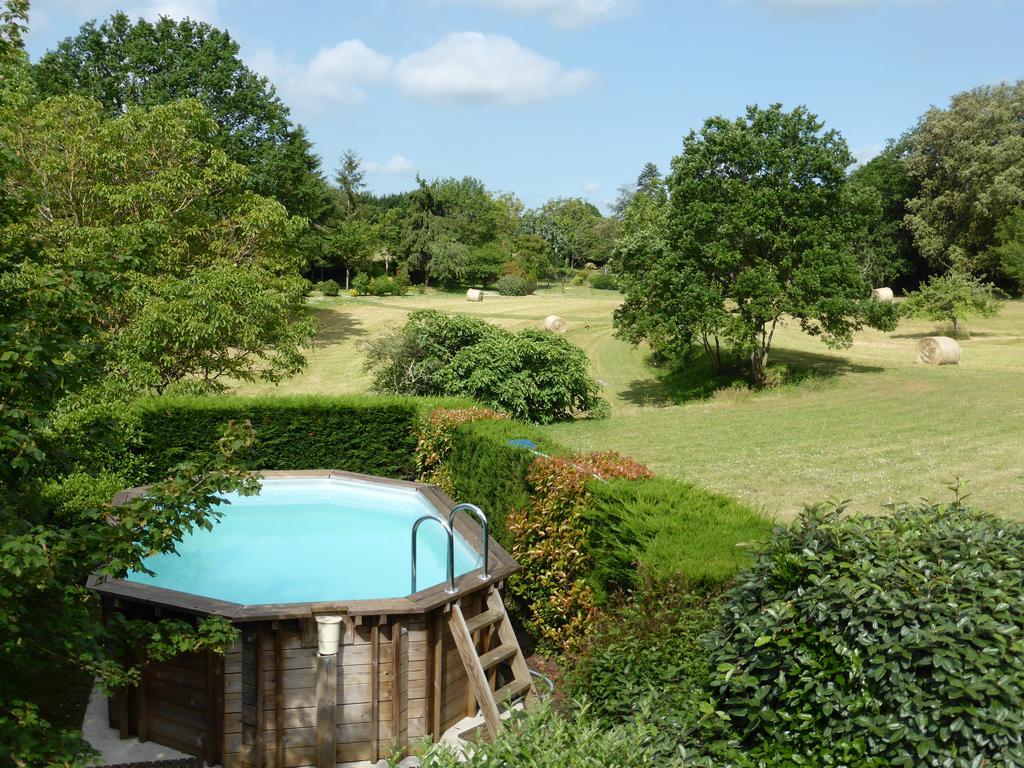 Studio De Charme Abelia Guest House Saint-Crepin-et-Carlucet Exterior photo